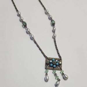 Liz Palacios Pearl And Green Crystal Necklace